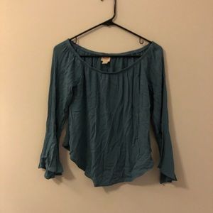 Bell sleeve top